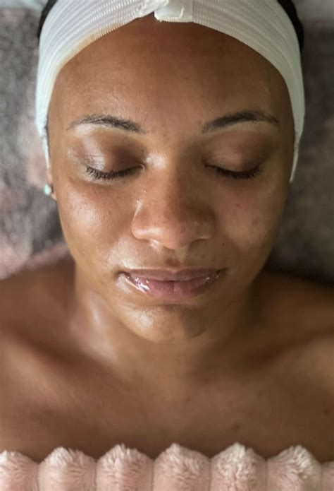 Meet Alesia Alexander - CanvasRebel Magazine