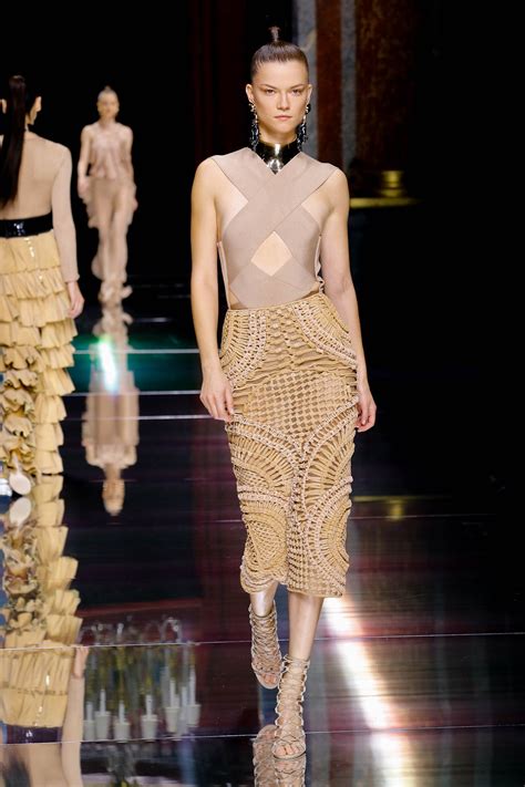 Balmain Spring-summer 2016 - Ready-to-Wear