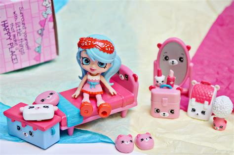 Happy Places Shopkins storage and creative play - Brie Brie Blooms
