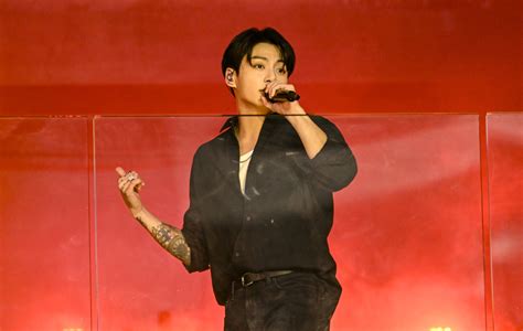 BTS' Jungkook holds surprise concert in the heart of Times Square