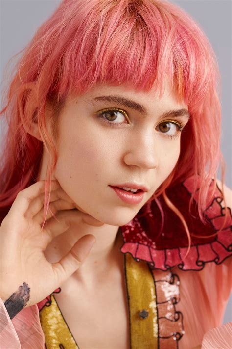 Grimes Wiki, Biography, Age, Gallery, Spouse and more