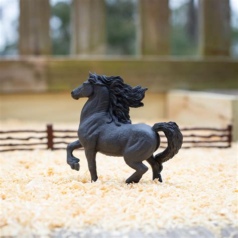 Friesian Mare Toy | Safari Ltd®