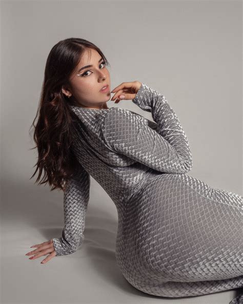 Mariana Hoyos | ⚖️♾️ | Instagram