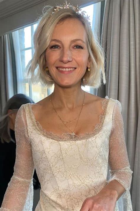 Savannah Miller marries James Whewell, the heir to Wyresdale Park, in ...