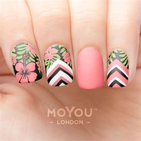 summer flower nail designs 8