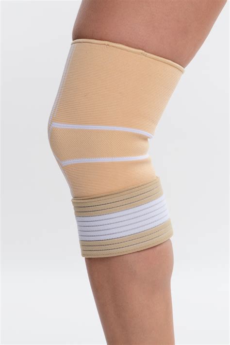Бандаж спортивный для колена Spokey Segro 838561 (original), наколенник ...