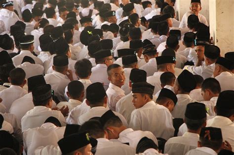 foto penyambutan maba oleh universitas washilah