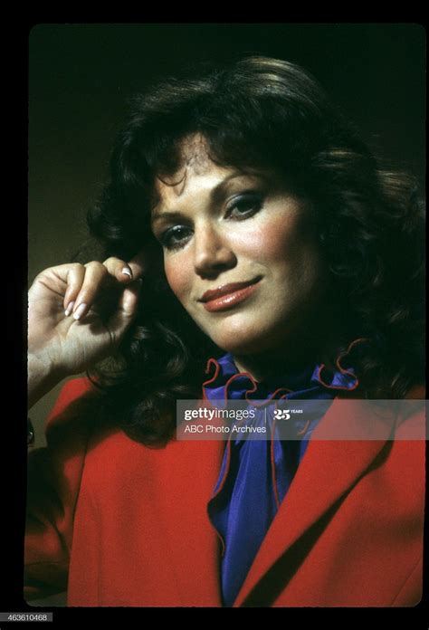 Épinglé par denis droin sur Pamela Hensley actrice américaine