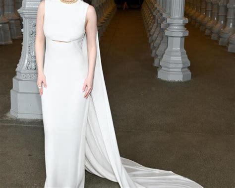 Mikey Madison Wears Ferragamo Pumps to Golden Globes Luncheon