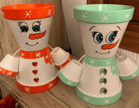 32 Adorable Snowman Clay Pot Crafts You Will Love - I Luve It