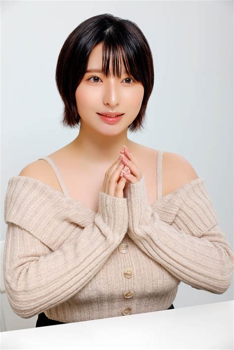 桃果明里
