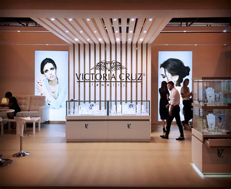 Victoria Cruz una vez más, nos confía la construcción de su stand para