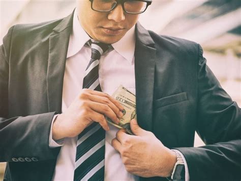 Tracking Down Your Forgotten Fortune: A 5-Step Guide To Finding Your Previous Employer's 401(K)