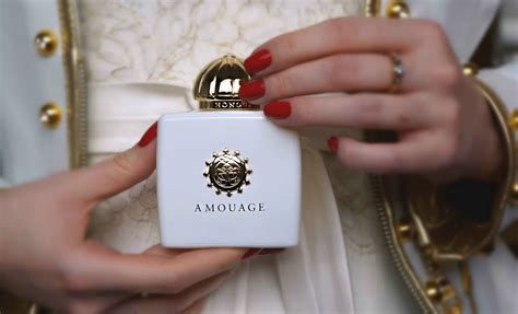 Beauty Unearthly: Amouage Honour Woman review / отзыв