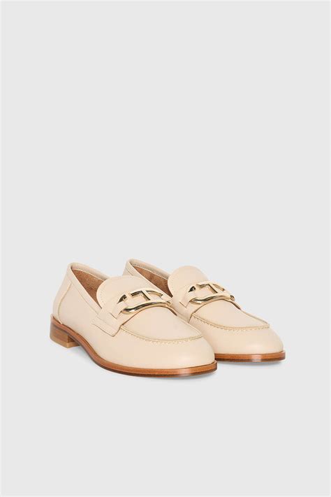 Dames Loafers Nude Boy - Classy en Comfort | Ontdek op janiceofficial.com