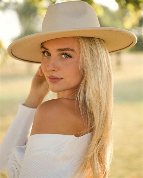 Image of Lina Dueren