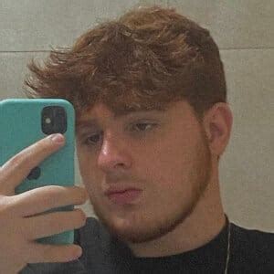 brug age family bio famous birthdays