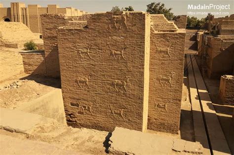 Ishtar Gate (Babylon) - Madain Project (en)