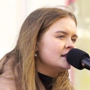 Mia Black - Age, Family, Bio | Famous Birthdays