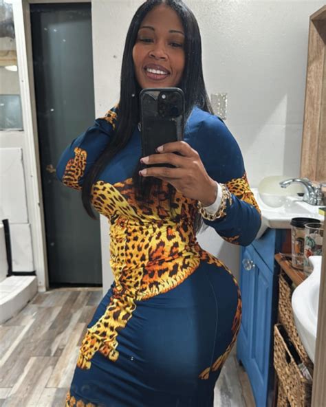 Patricedabody | I hope your day was a productive one!! Gimmie 💋 #