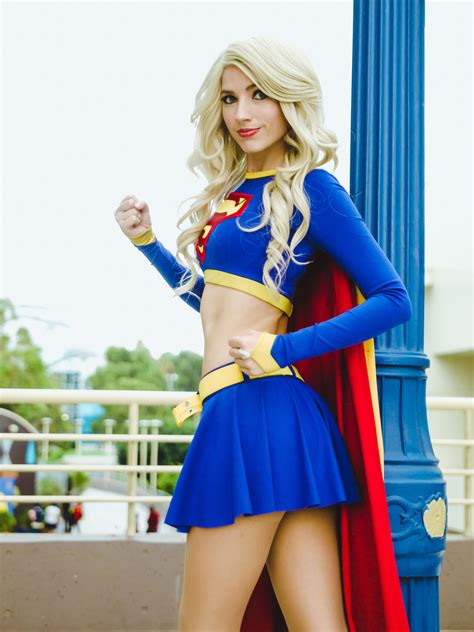 Depvailon.Com: Amanda Lynne - Supergirl | Page 1/3