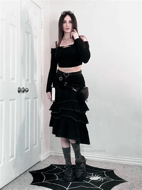 Tasha Leigh (u/tashalej) - Reddit