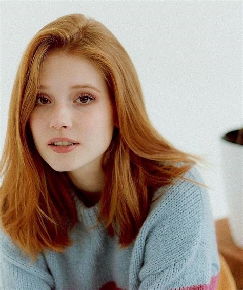 Pin by Hponte on HAIRSTYLES | Red haired beauty, Ginger hair, Layered ...