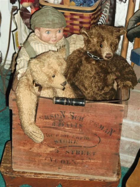 Pin by Marla Corson on ~Prim Dolls & Teddies~ | Old teddy bears