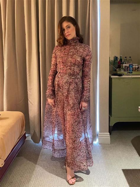 Critics are debating sophia west and her latest performance 3