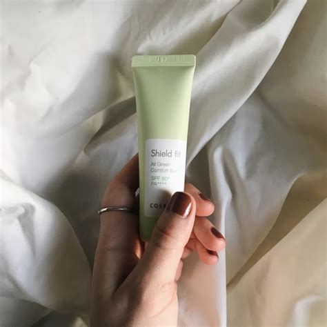 COSRX Shield fit All Green Comfort Sun SPF 50+ PA++++ на физических ...