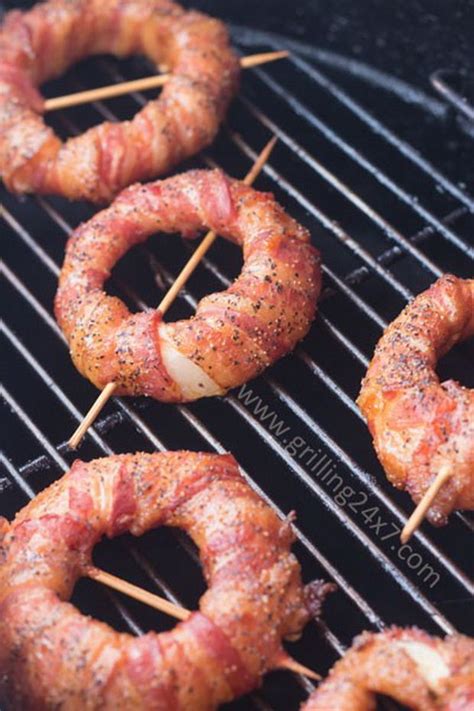 Сон на секој пивопиец: Кромид, сланина и кригла пиво | Smoked food ...