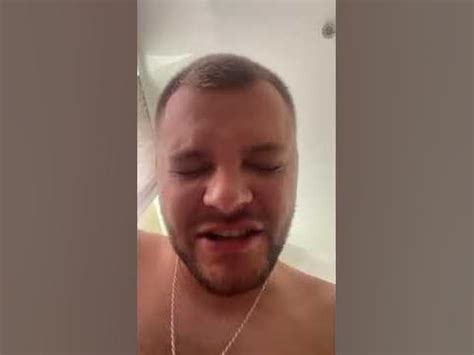 "Роскошная" жизнь Юры Волкова😂 - YouTube