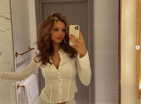 Манекенка хвърли бомба за ас на "Реал" /Мадрид/ /снимки/