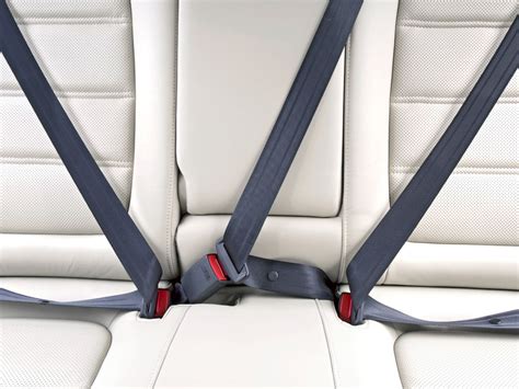 8 Different Types of Seat Belts in Cars - Jalopy Talk