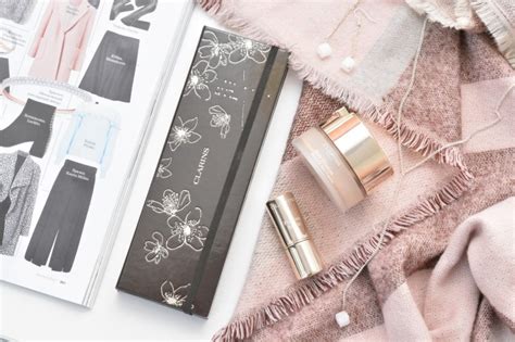 Пудра Clarins: отзывы о средствах Skin Illusion, Ever Matte SPF-15 и ...
