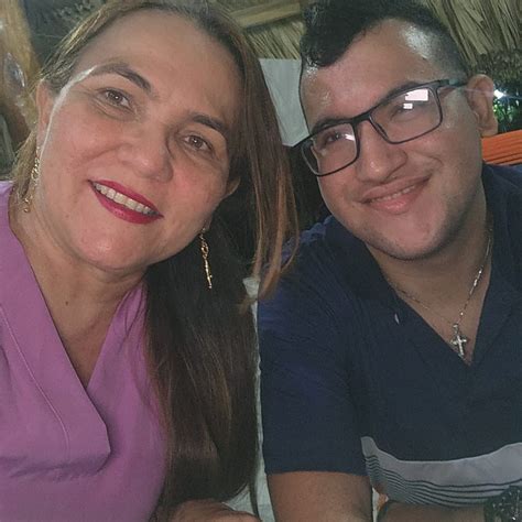 el   sabe resolver estos problemas eres del  restante