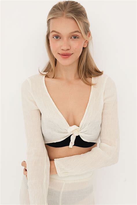 DARINA P. | kmodels