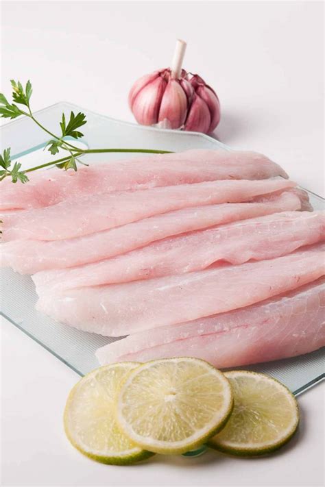 Easy Whiting Fish Recipe - IzzyCooking