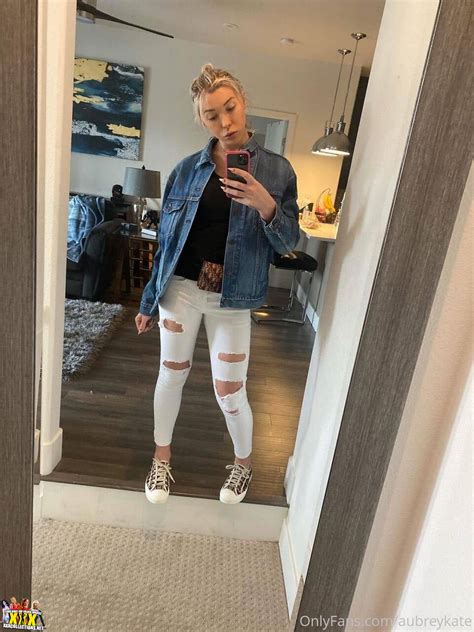 Onlyfans Aubrey Black Seductivegirls Life | My XXX Hot Girl