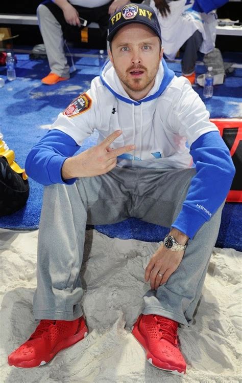 VJBrendan.com: Aaron Paul at the DirecTV Beach Bowl