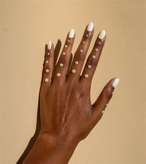 Everything You Need to Know About Builder Gel | Who What Wear