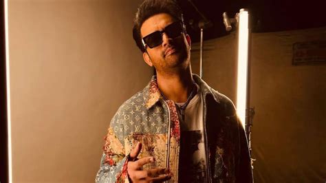 Pakistani singer Atif Aslam to return to Bollywood after 7 years with ...