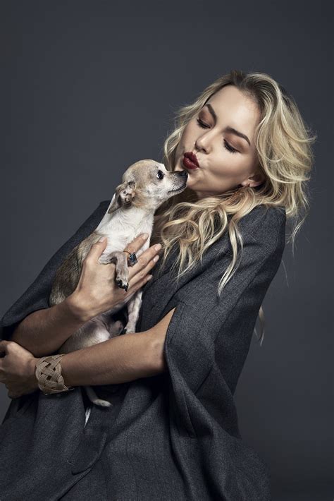 Angelique Boyer en Luvan Magazine (2019) - Team Angelique Boyer