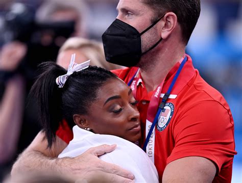 Michelle Obama, Janet Jackson, Viola Davis And More React To Simone