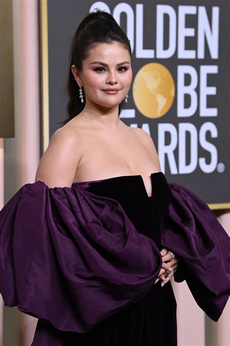 Golden Globes 2023: OMITB's Selena Gomez Attends With Sister | Us Weekly