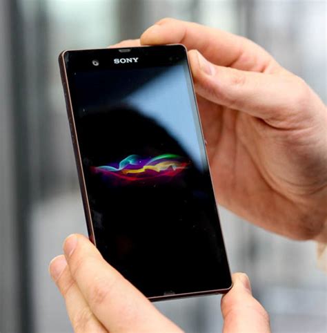 Обзор смартфона Sony Xperia Z: зачем флагману броня