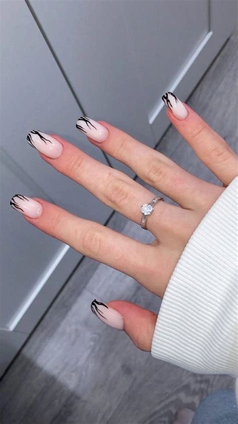 Pin de Masha💗 em Маникюр | Unhas bonitas, Unhas coloridas, Unhas compridas
