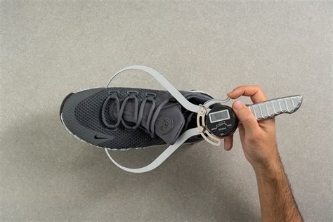 Cut in half: Nike Free Metcon 4 Review | RunRepeat