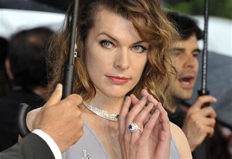 Милла Йовович показала свою подросшую дочь. Фото! | OK-magazine.ru