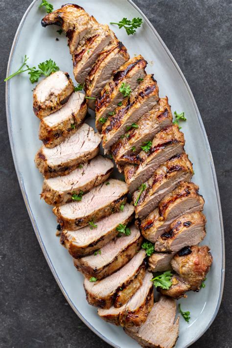 Grilled Pork Tenderloin Recipe (Quickest and Juiciest) - Momsdish
